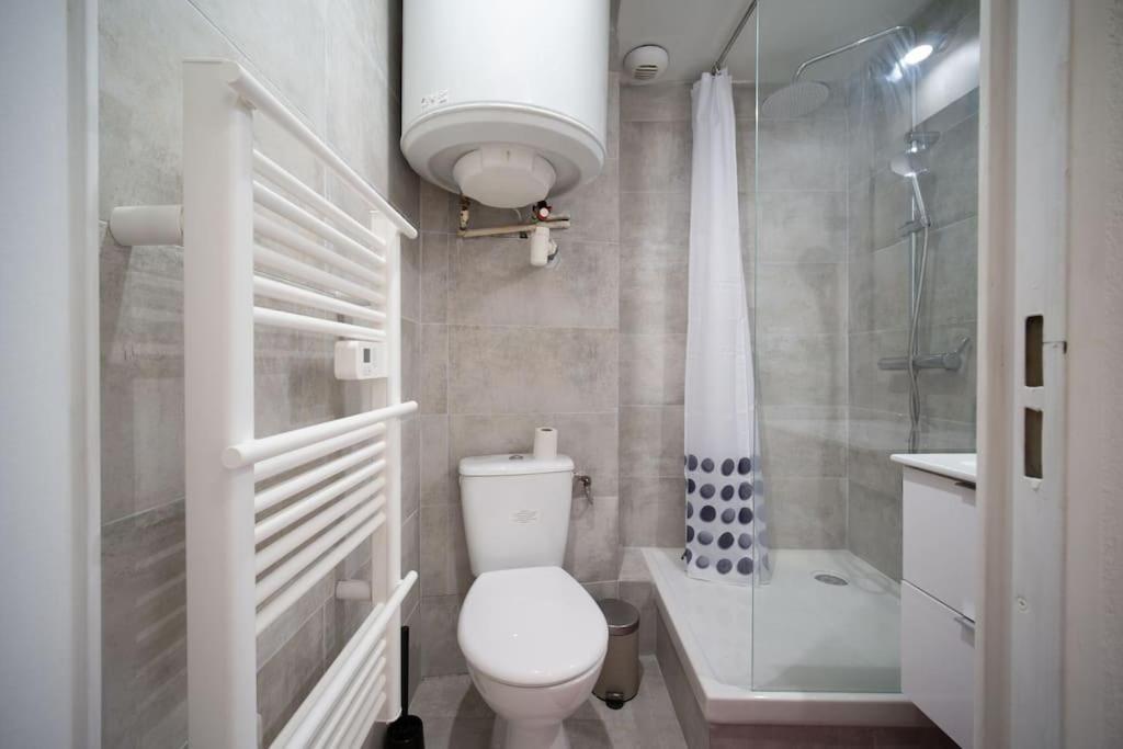 Fully Equipped Apartment 2 To 4 People St Charles Marseilles Buitenkant foto